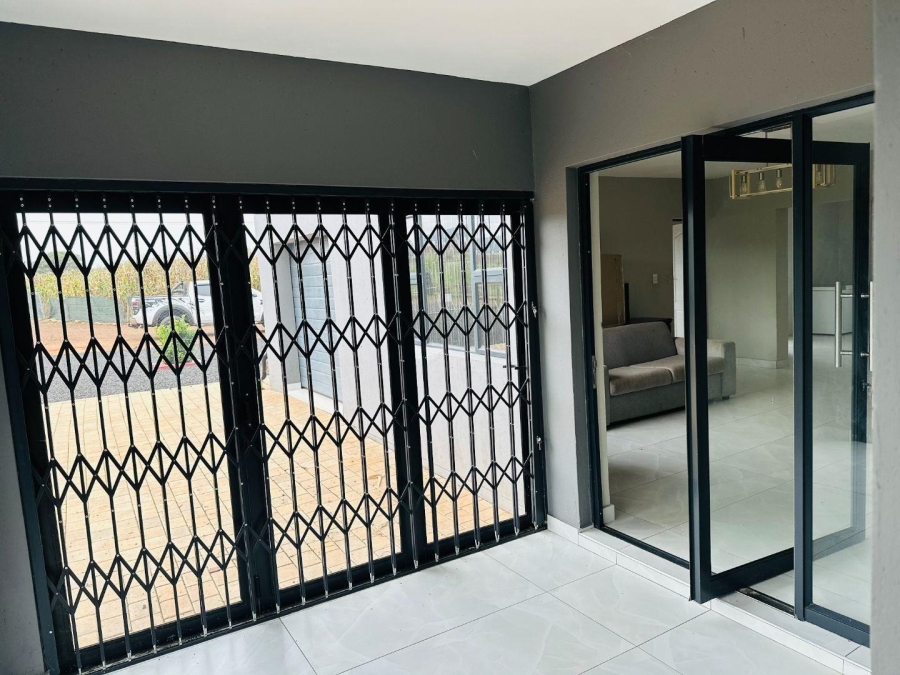 4 Bedroom Property for Sale in Hartbeespoort North West